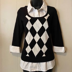 Preppy argyle sweater with crisp white shirt